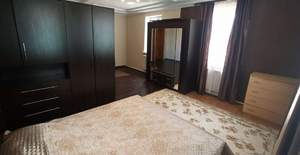 Дом 175м², 2-этажный, участок 8 сот.  