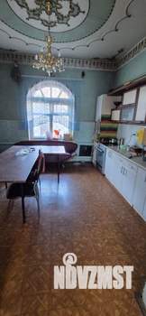 Коттедж 340м², 2-этажный, участок 8 сот.  