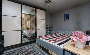 Дом 63м&sup2;, 2-этажный, участок 5 сот.  