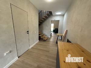 Коттедж 290м², 2-этажный, участок 6 сот.  