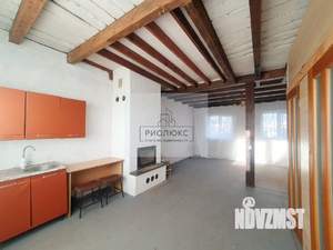 Дом 90м², 2-этажный, участок 9 сот.  