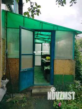 Дом 23м&sup2;, 2-этажный, участок 6 сот.  