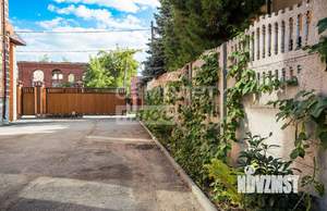 Дом 450м², 3-этажный, участок 6 сот.  