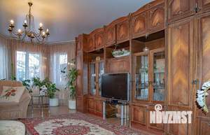 Коттедж 171м&sup2;, 2-этажный, участок 5 сот.  