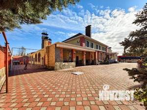 Коттедж 811м&sup2;, 3-этажный, участок 37 сот.  