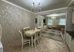 Дом 256м², 2-этажный, участок 5 сот.  