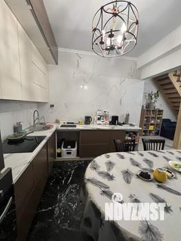 Коттедж 320м&sup2;, 2-этажный, участок 11 сот.  