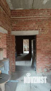 Коттедж 412м&sup2;, 3-этажный, участок 8 сот.  