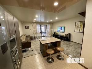 Таунхаус 222м&sup2;, 3-этажный, участок 1 сот.  