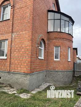 Коттедж 269м&sup2;, 2-этажный, участок 8 сот.  