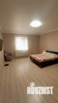 Коттедж 181м&sup2;, 2-этажный, участок 8 сот.  