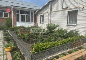 Дом 299м&sup2;, 2-этажный, участок 21 сот.  