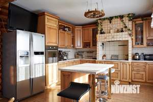 Дом 344м&sup2;, 3-этажный, участок 8 сот.  