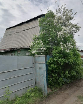 Дом 30м², 2-этажный, участок 5 сот.  