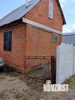 Дом 60м&sup2;, 2-этажный, участок 4 сот.  