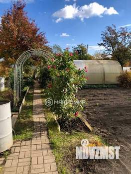 Дом 32м&sup2;, 2-этажный, участок 4 сот.  