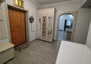 Дом 163м², 2-этажный, участок 12 сот.  