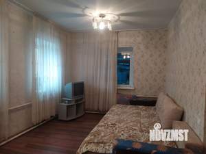 Коттедж 325м², 3-этажный, участок 6 сот.  