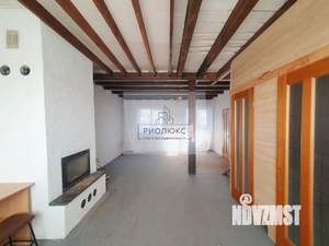 Дом 90м², 2-этажный, участок 9 сот.  