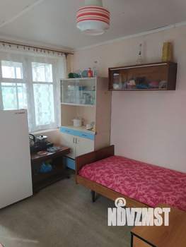 Дом 30м², 2-этажный, участок 3 сот.  