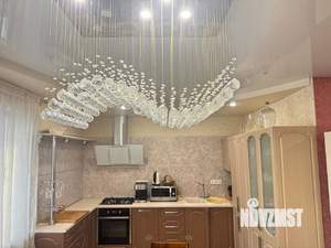 Дом 184м&sup2;, 2-этажный, участок 8 сот.  