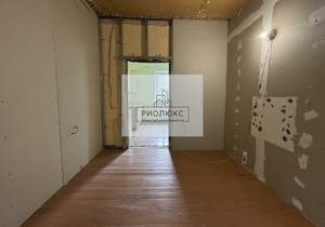 Дом 320м², 2-этажный, участок 7 сот.  