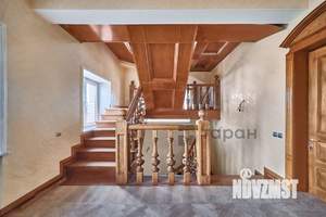 Коттедж 820м², 4-этажный, участок 21 сот.  