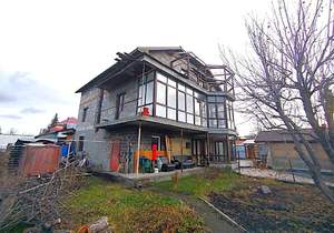 Дом 442м&sup2;, 4-этажный, участок 619 сот.  