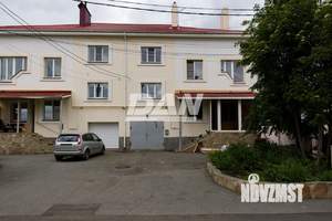 Таунхаус 292м&sup2;, 3-этажный, участок 4 сот.  