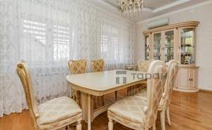 Дом 246м², 2-этажный, участок 8 сот.  