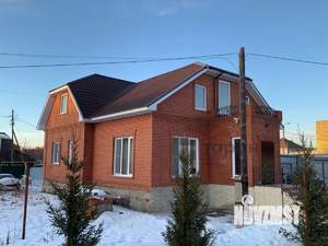 Дом 250м&sup2;, 2-этажный, участок 3 сот.  