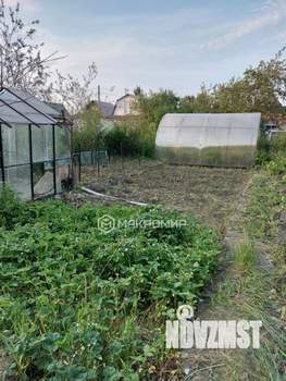 Дом 30м&sup2;, 2-этажный, участок 4 сот.  