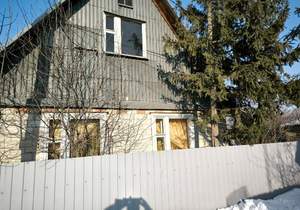 Дом 60м&sup2;, 2-этажный, участок 6 сот.  