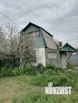 Дом 30м&sup2;, 2-этажный, участок 5 сот.  