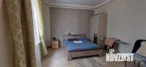 Коттедж 350м&sup2;, 3-этажный, участок 10 сот.  