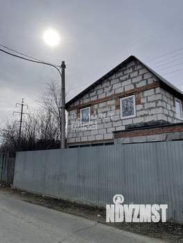Дом 120м², 2-этажный, участок 6 сот.  