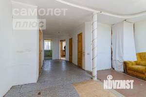 Дом 279м², 3-этажный, участок 10 сот.  