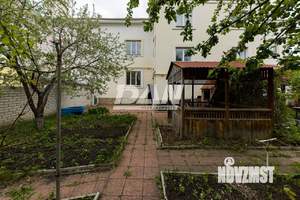 Таунхаус 292м&sup2;, 3-этажный, участок 4 сот.  