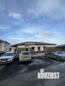 Коттедж 200м&sup2;, 1-этажный, участок 10 сот.  