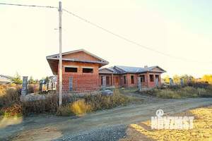 Коттедж 213м&sup2;, 1-этажный, участок 13 сот.  