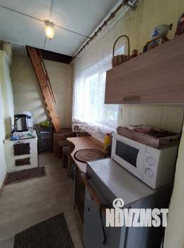 Дом 40м², 2-этажный, участок 4 сот.  