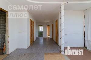 Дом 279м², 3-этажный, участок 10 сот.  