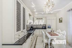 Коттедж 502м&sup2;, 3-этажный, участок 20 сот.  