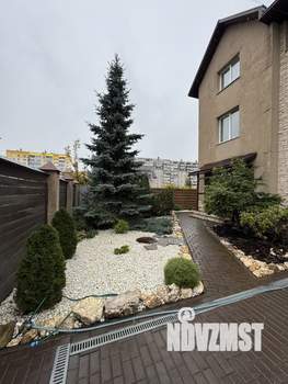 Коттедж 307м&sup2;, 3-этажный, участок 6 сот.  