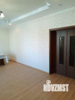 Коттедж 185м², 2-этажный, участок 7 сот.  