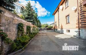 Дом 450м², 3-этажный, участок 6 сот.  
