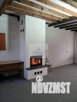 Дом 90м², 2-этажный, участок 9 сот.  