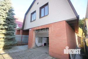 Дом 156м&sup2;, 2-этажный, участок 2 сот.  