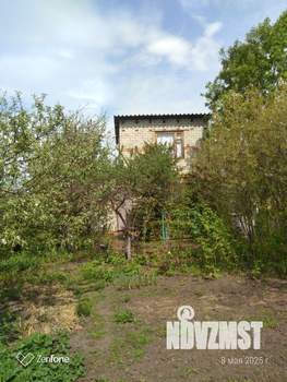 Дом 42м&sup2;, 2-этажный, участок 4 сот.  