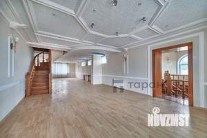 Коттедж 820м², 4-этажный, участок 21 сот.  
